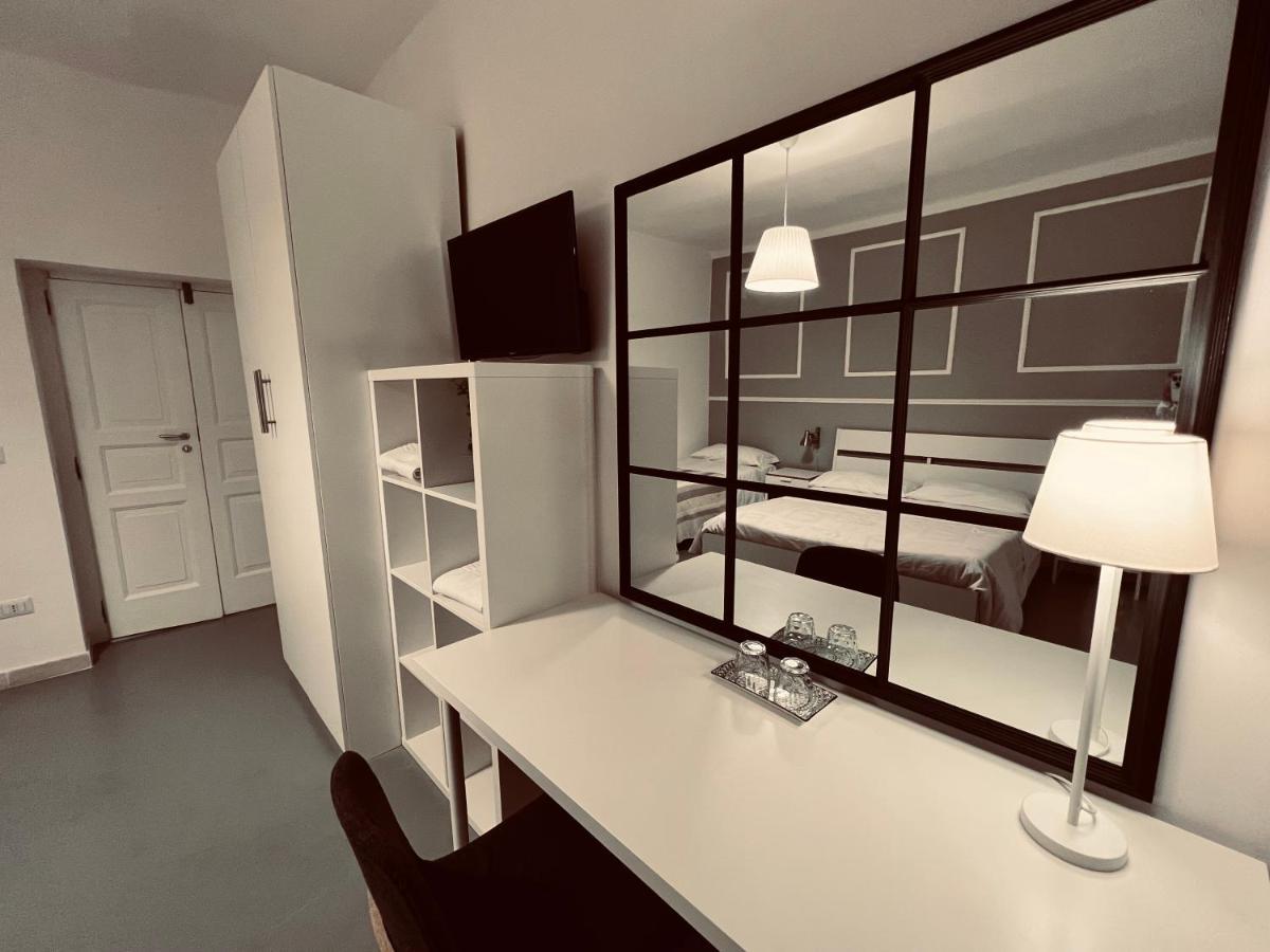 Palazzo Berardi Bed & Breakfast Taranto Eksteriør bilde