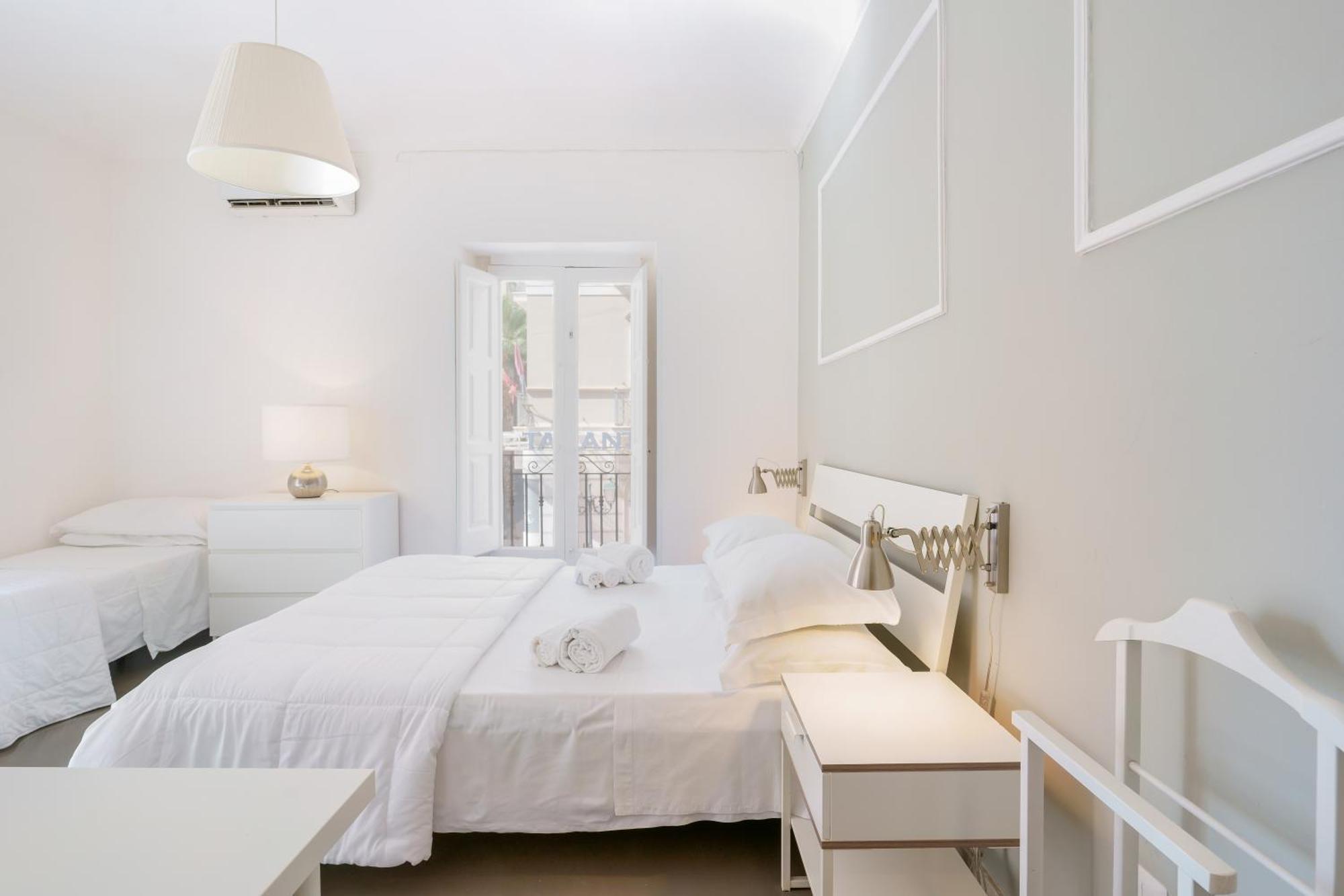 Palazzo Berardi Bed & Breakfast Taranto Eksteriør bilde