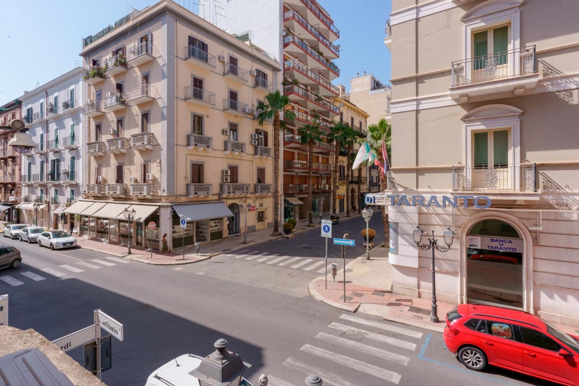 Palazzo Berardi Bed & Breakfast Taranto Eksteriør bilde