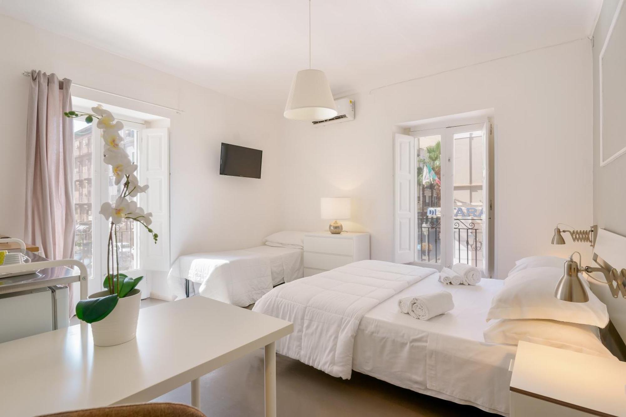 Palazzo Berardi Bed & Breakfast Taranto Eksteriør bilde